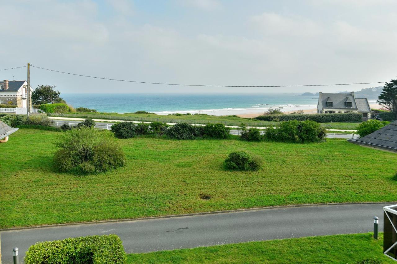 Apartment Kermael - Appt Vue Et Piscine Partagee